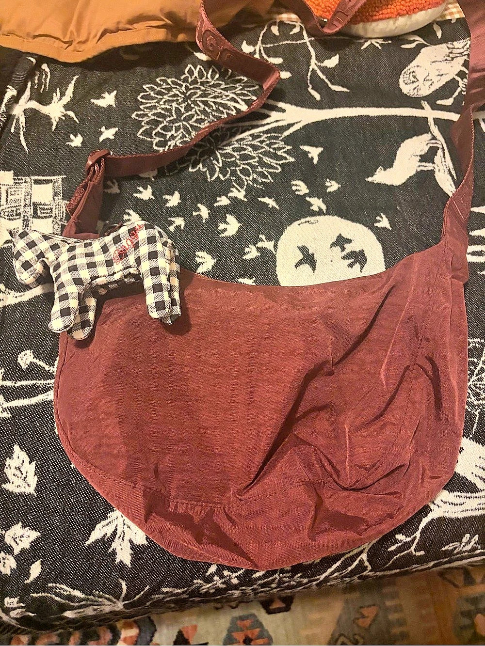 Baggu Crossbody Bag in Burgundy